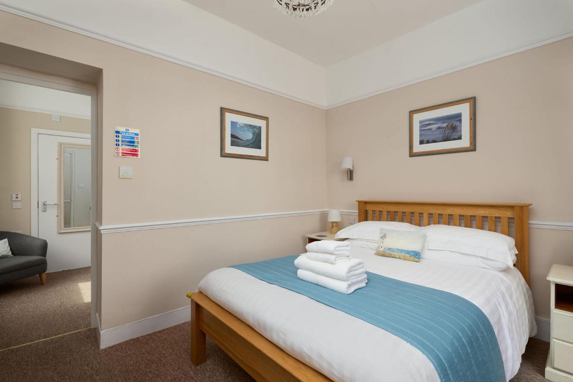 Epchris House Hotel Ilfracombe Exterior foto